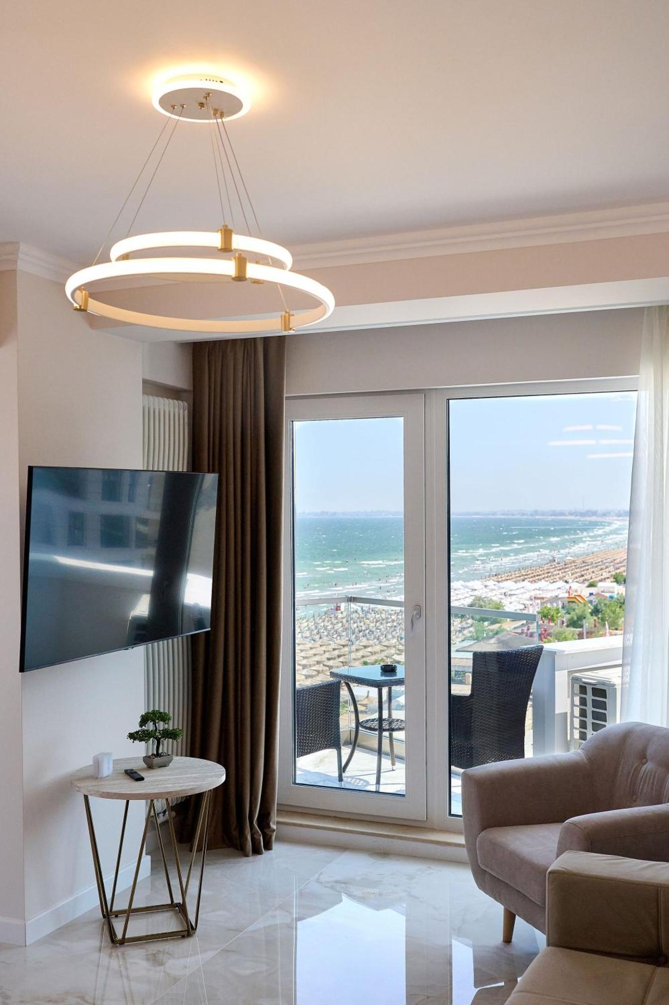 Beach Bliss Apartment In Infinity Beach Resort Parking Мамая Екстер'єр фото