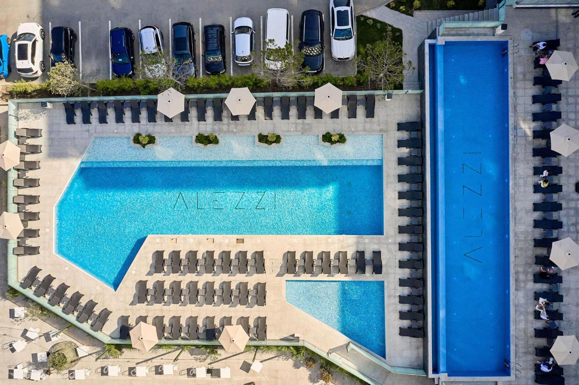 Beach Bliss Apartment In Infinity Beach Resort Parking Мамая Екстер'єр фото